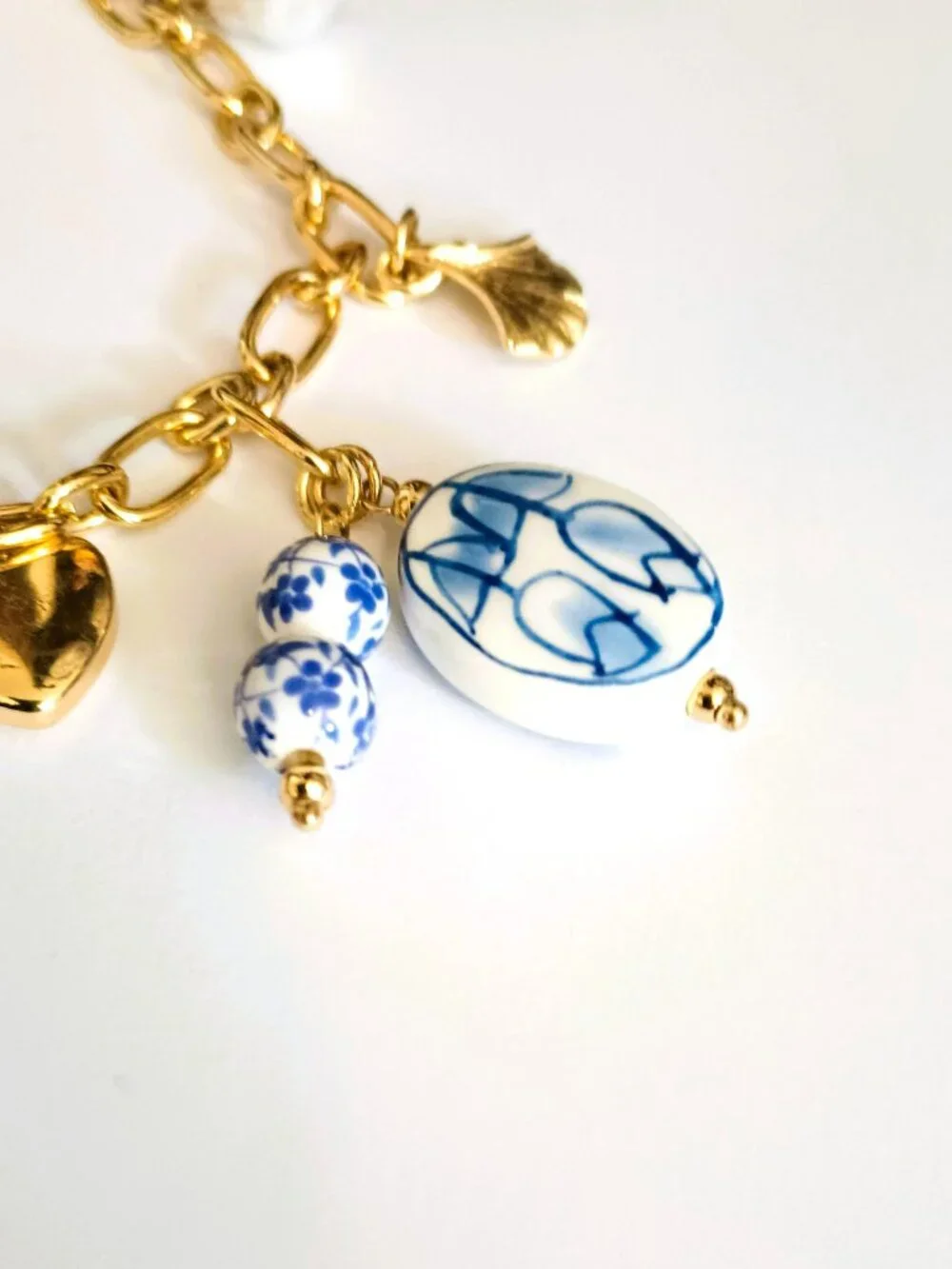 Willow Porcelain Gold Tone Necklace 19